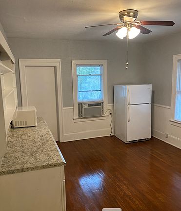 4th image of 1414 N Pearl St Unit 1416
