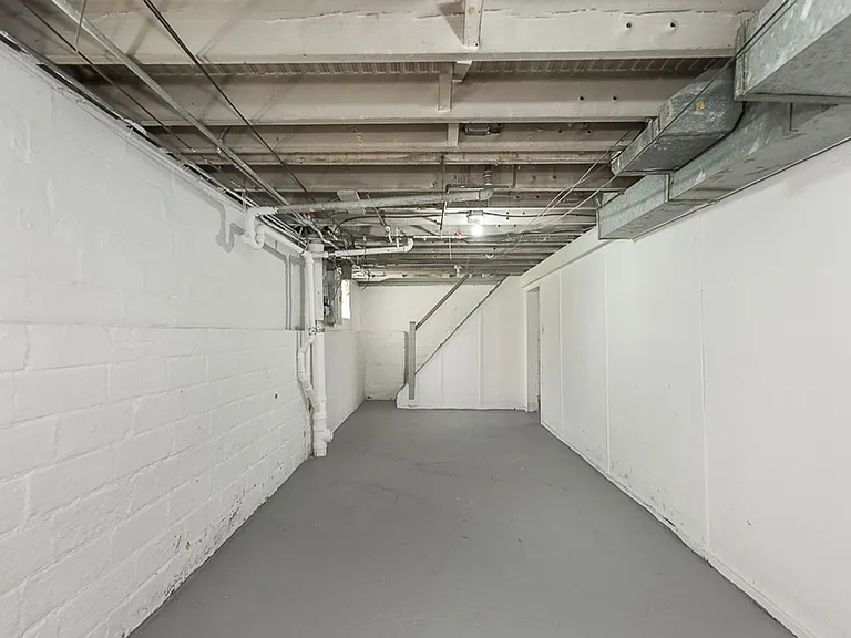 17204 Mapleboro Ave — Photo 5