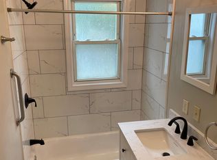 39 Wood Ave FLOOR 1, Woonsocket, RI 02895