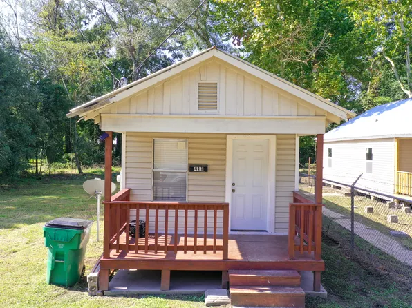 411 W 29th Ave, Covington, LA 70433