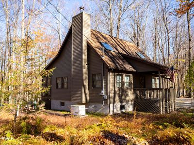 37 Bear Dr, Lake Ariel, PA, 18436