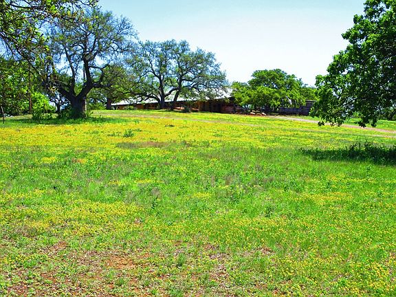 2nd image of 117 Horse Mountain Trl
