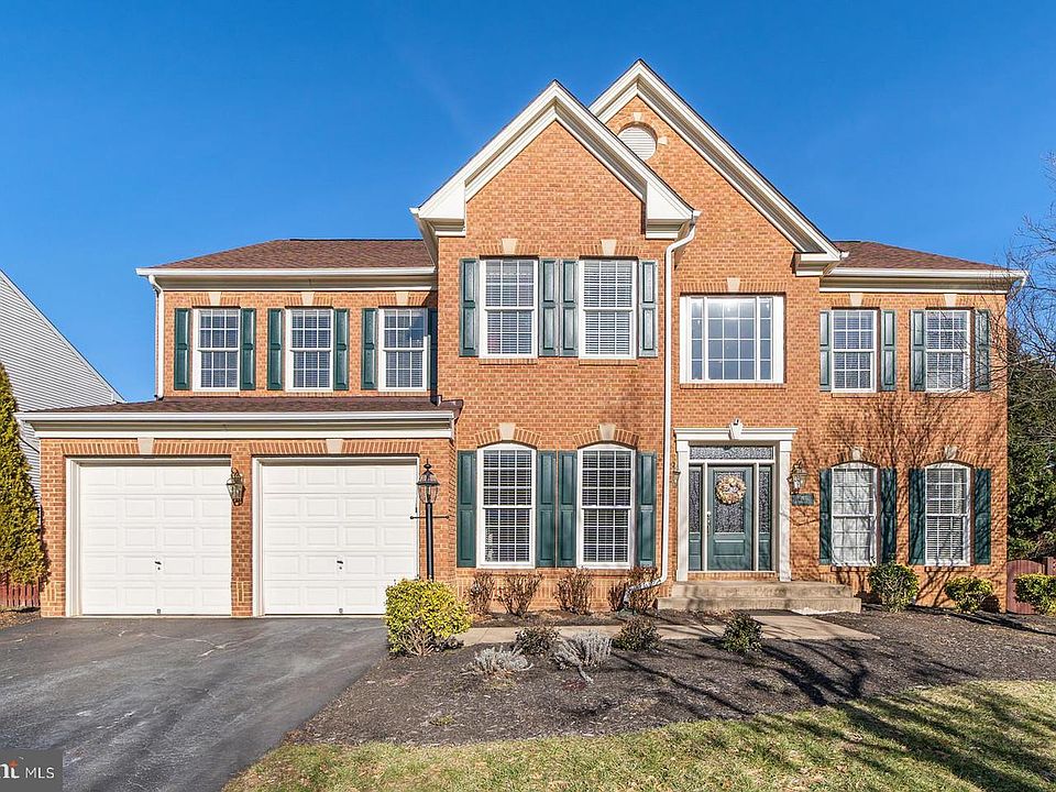 1st image of 585 Galina Way