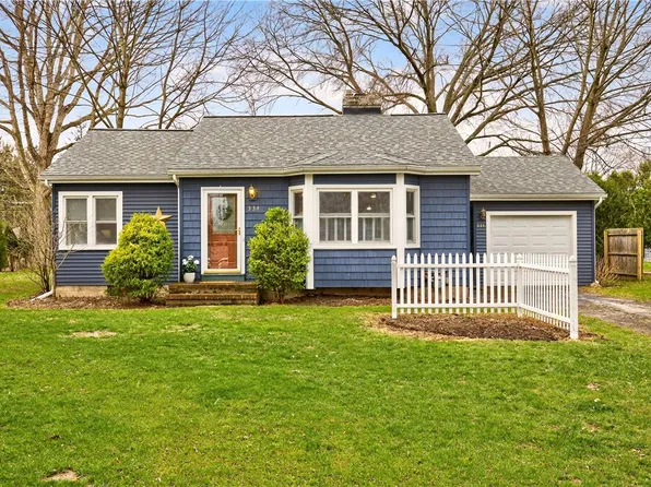 334 Eaglehead Rd, East Rochester, NY 14445