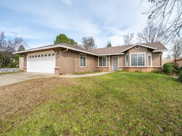 1637 French Lace Ln, Redding, CA 96003