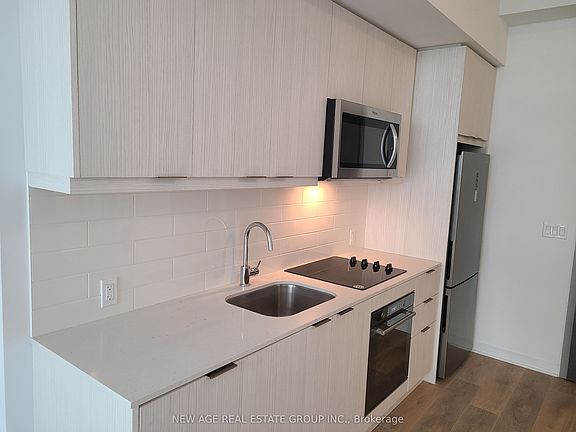 4th image of 38 Forest Manor Rd #209