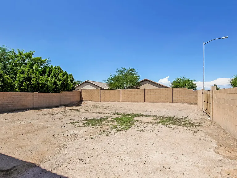 12602 W Windrose Dr — Photo 17