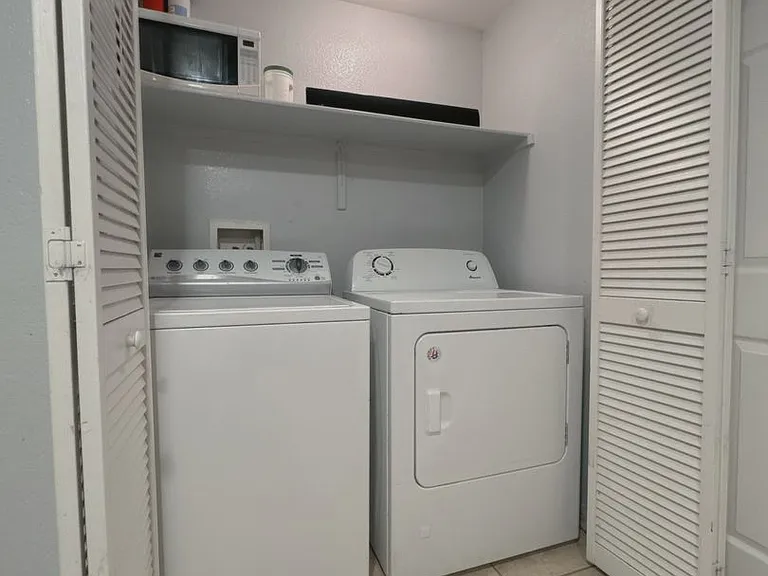 10245 S Maryland Pkwy #130 — Photo 9
