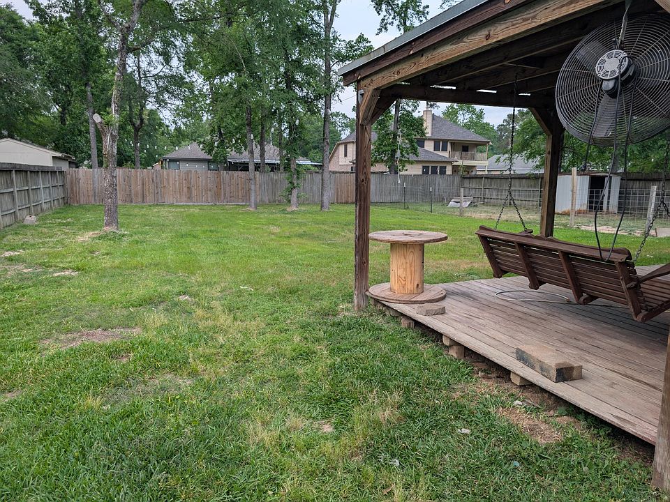 2nd image of 7102 Woodland Oaks