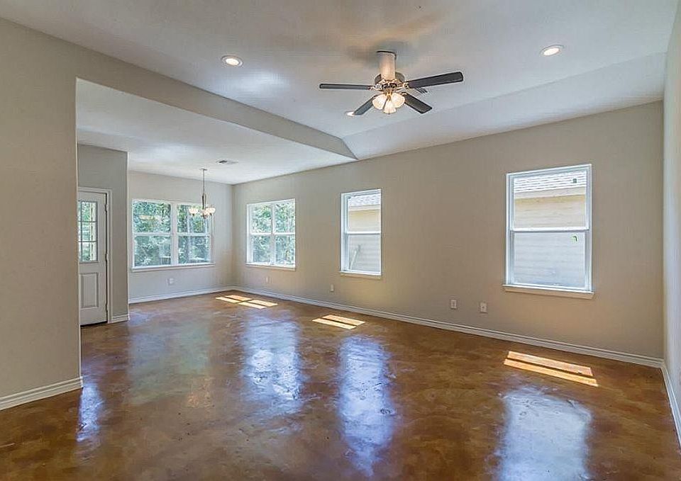 1st image of 15788 Beechnut Dr