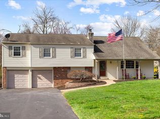 566 Mallard Dr, Chalfont, PA 18914