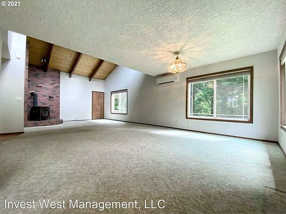 4th image of 2714 SE 343rd Ct