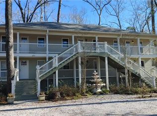425 Depre St #E, Mandeville, LA 70448