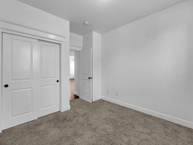 4625 N Hunt St — Photo 33