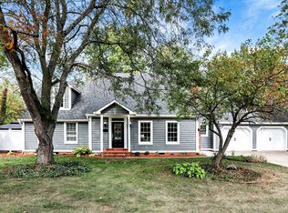 3194 W Birdsong Dr, Greenfield, IN 46140