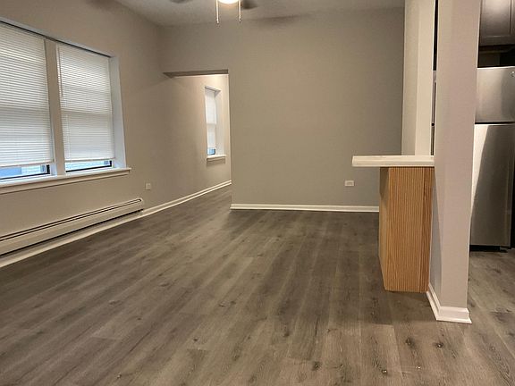 5th image of 841 W Sunnyside Ave #109