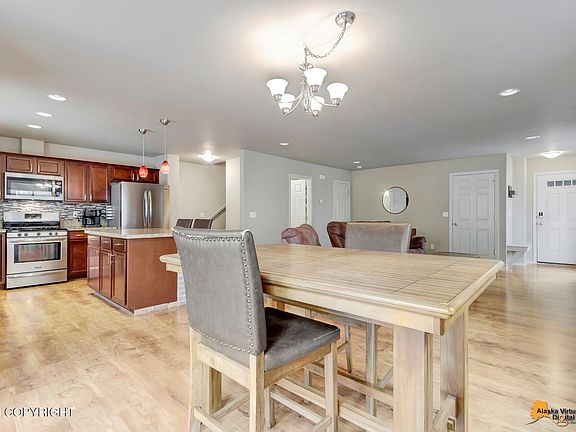 2nd image of 9103 Eagle River Ln
