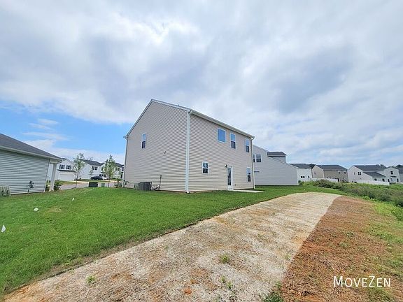 3rd image of 5014 Fallmeade Rd