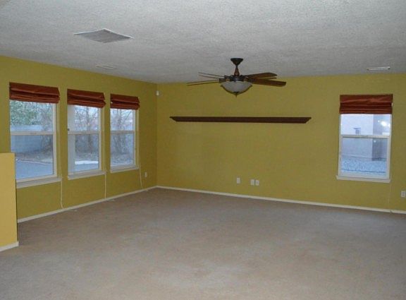 4th image of 612 Teresa Ct SE