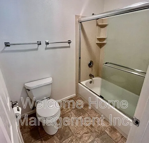 1240 Walker Ave #307 — Photo 12