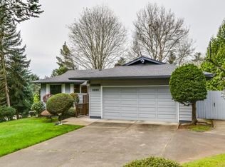 5233 SW Richenberg Ct, Portland, OR 97239