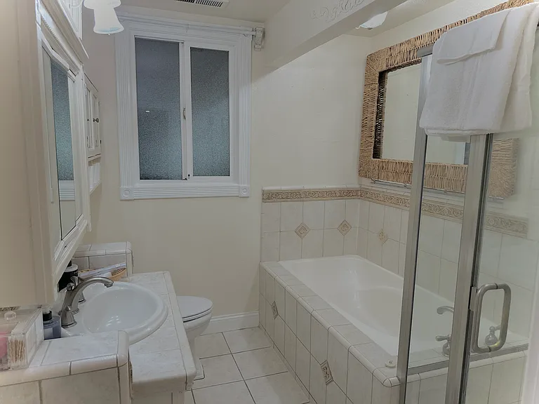 1441 Arnold Ave — Photo 5
