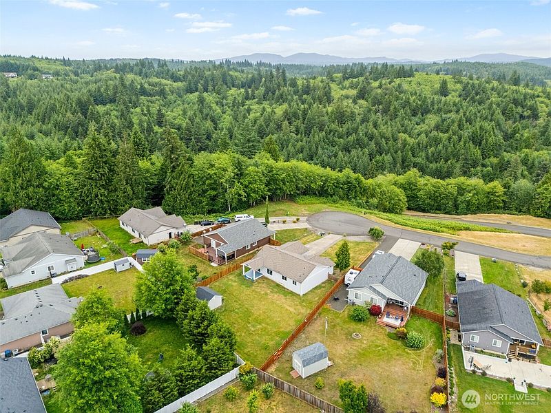 4th image of 19 Timber Lane