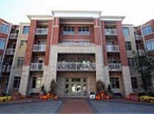 7400 River Rd APT 449, North Bergen, NJ 07047