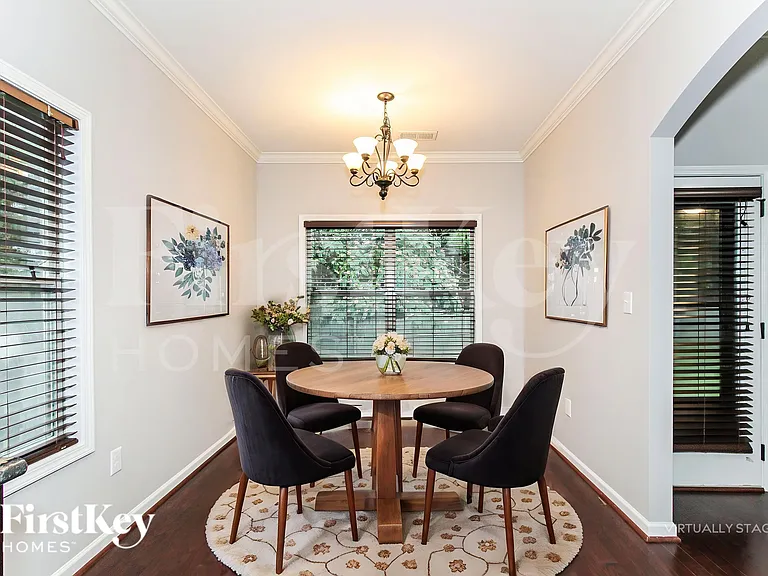 2067 Kerry Cir — Photo 6