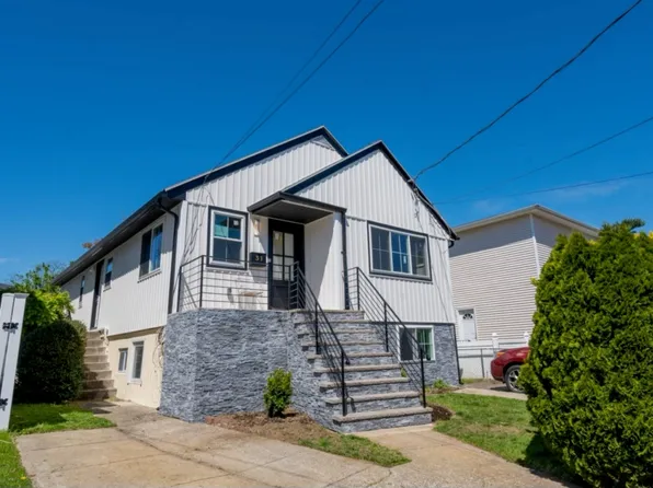 31 Graywood Rd Floor 1, Pt Washington, NY 11050
