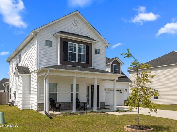 284 Crossroads Store Drive, Jacksonville, NC 28546