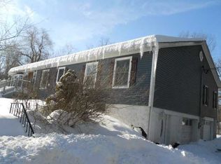 32 Todd Hill Rd, Poughkeepsie, NY 12603