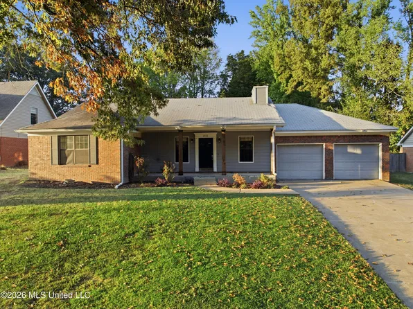 6530 Forest Grove Ln, Walls, MS 38680