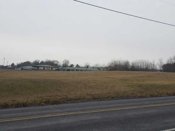 54 Cranes Gap Rd, Carlisle, PA 17013