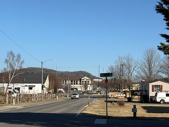 4th image of 128 Zeb St APT A107