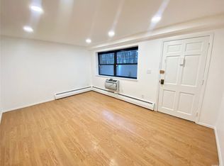 82 Lincoln Ave #B6, Rockville Centre, NY 11570