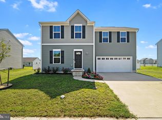 353 Bluecoat St, Dover, DE 19901