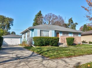 6035 S Kirkwood Ave, Cudahy, WI 53110