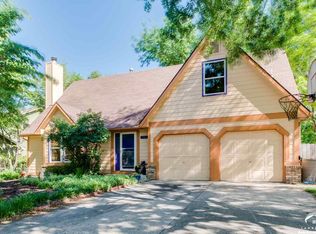 3020 W 29th St, Lawrence, KS 66047