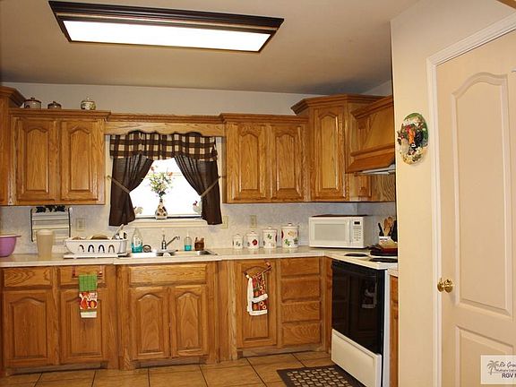 5th image of 21703 Armadillo Dr