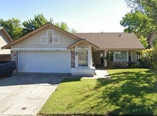 2242 Thurton Dr, Roseville, CA 95747