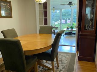 10 Kent Dr, North Haven, CT 06473