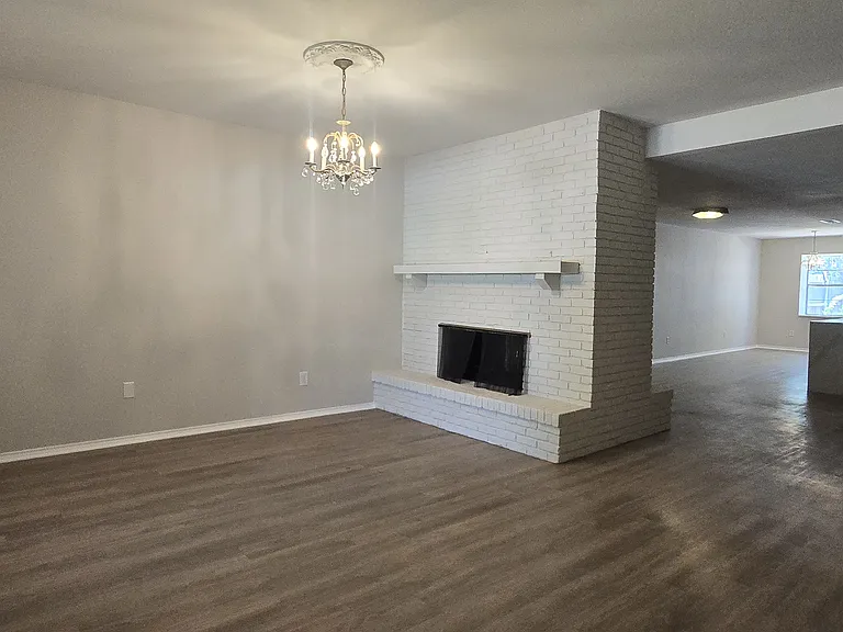4307 Harvest Hill Rd — Photo 2