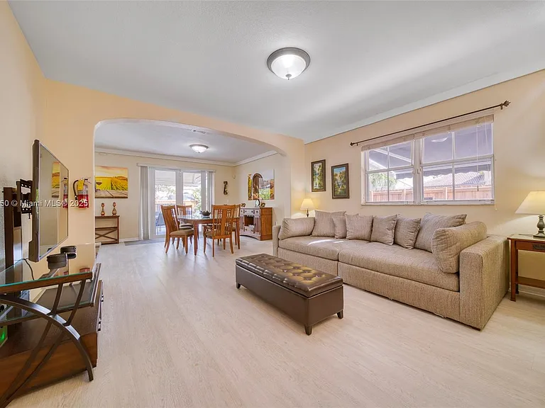 16403 SW 79th Ln — Photo 11