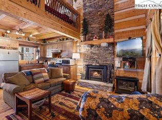 141 Pond Creek Rd, Banner Elk, NC 28604