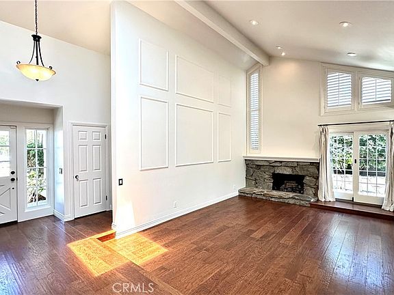3rd image of 5514 E Crater Lake Ave