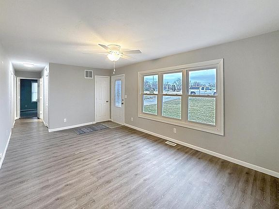 4th image of 11244 140th Street Pl
