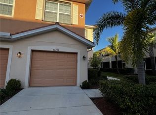 10201 Via Colomba Cir, Fort Myers, FL 33966