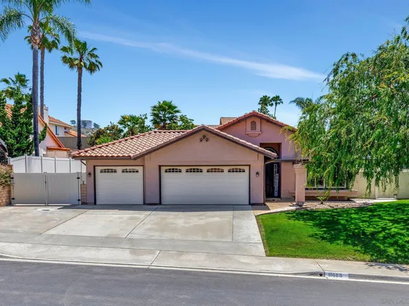 11688 Calle Simpson, El Cajon, CA 92019