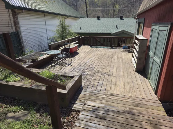 398 Main St #2, Chimney Rock, NC 28720